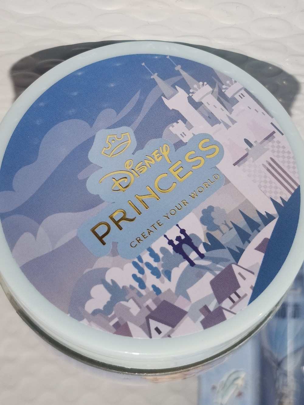 Disney Princess Cinderella Bath & Lip Care Bundle - Picture 3 of 13